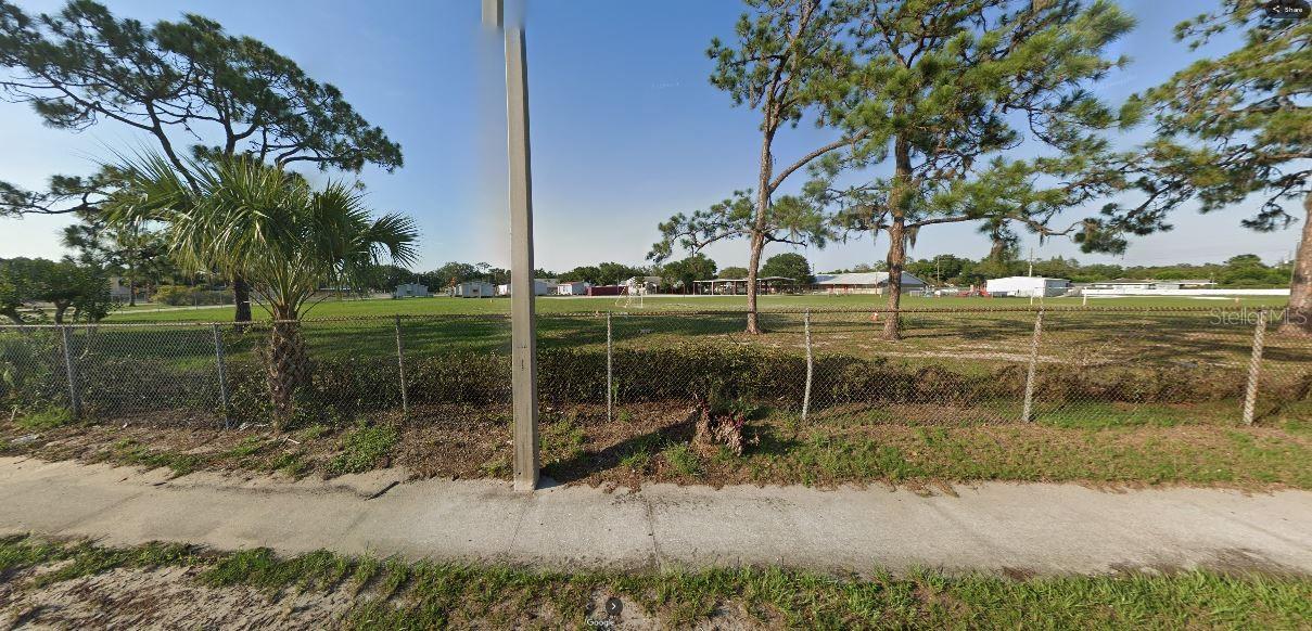 Hwy 60 E Property Photo 2