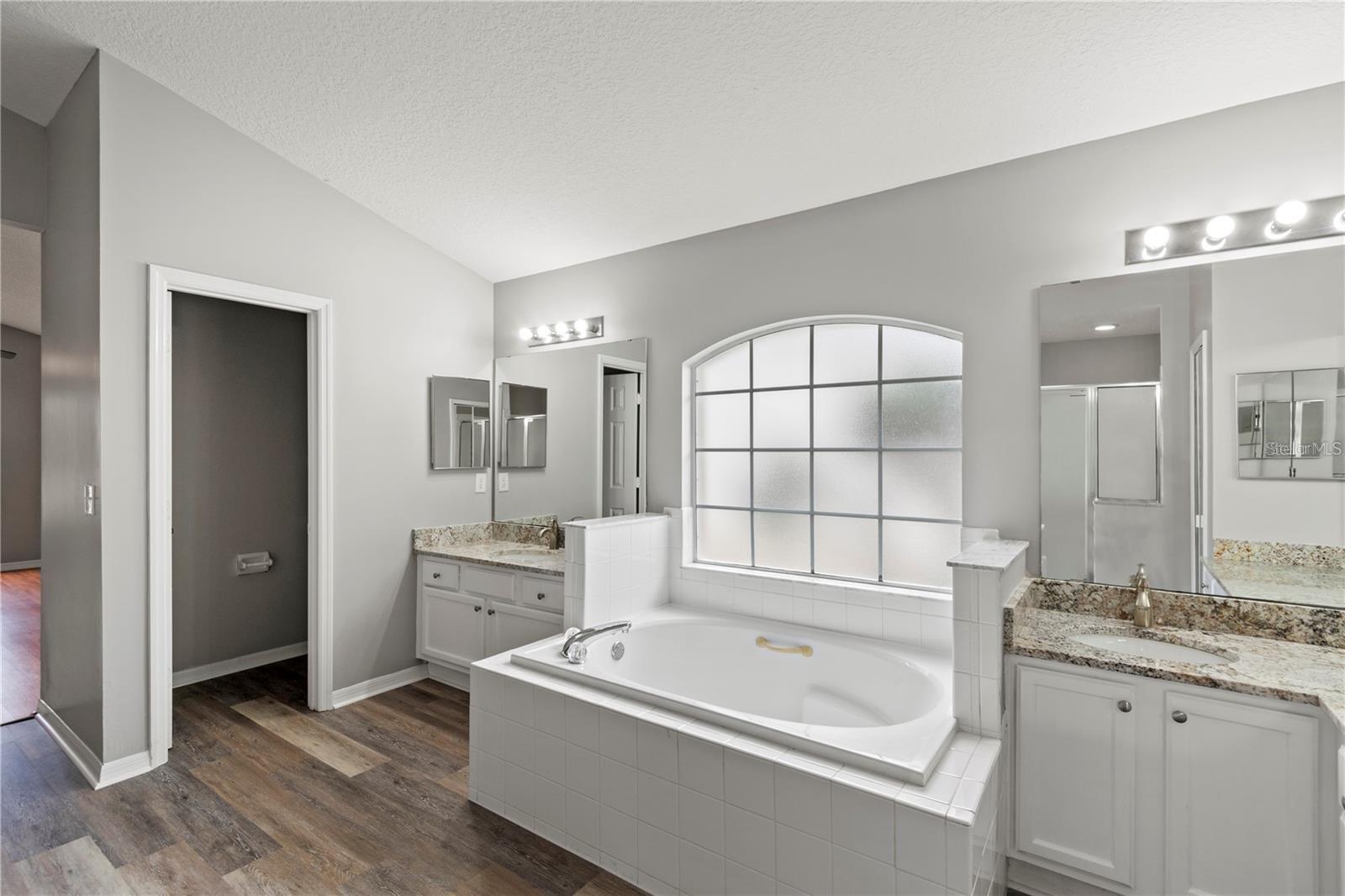 4731 Summerbridge Cir Property Photo 10