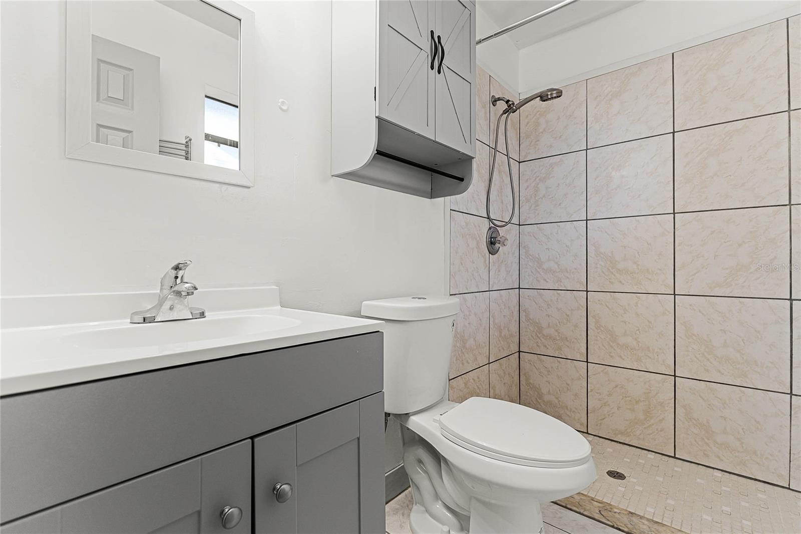 825 Kottle Cir S Property Photo 21