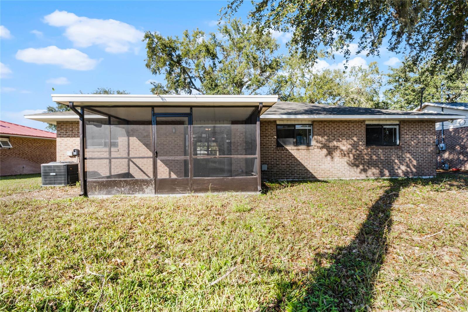 825 Kottle Cir S Property Photo 28