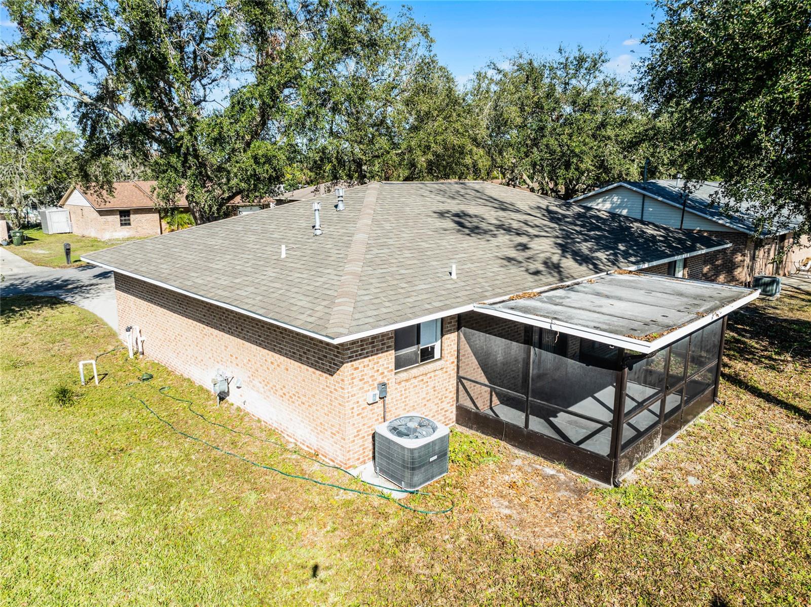 825 Kottle Cir S Property Photo 29