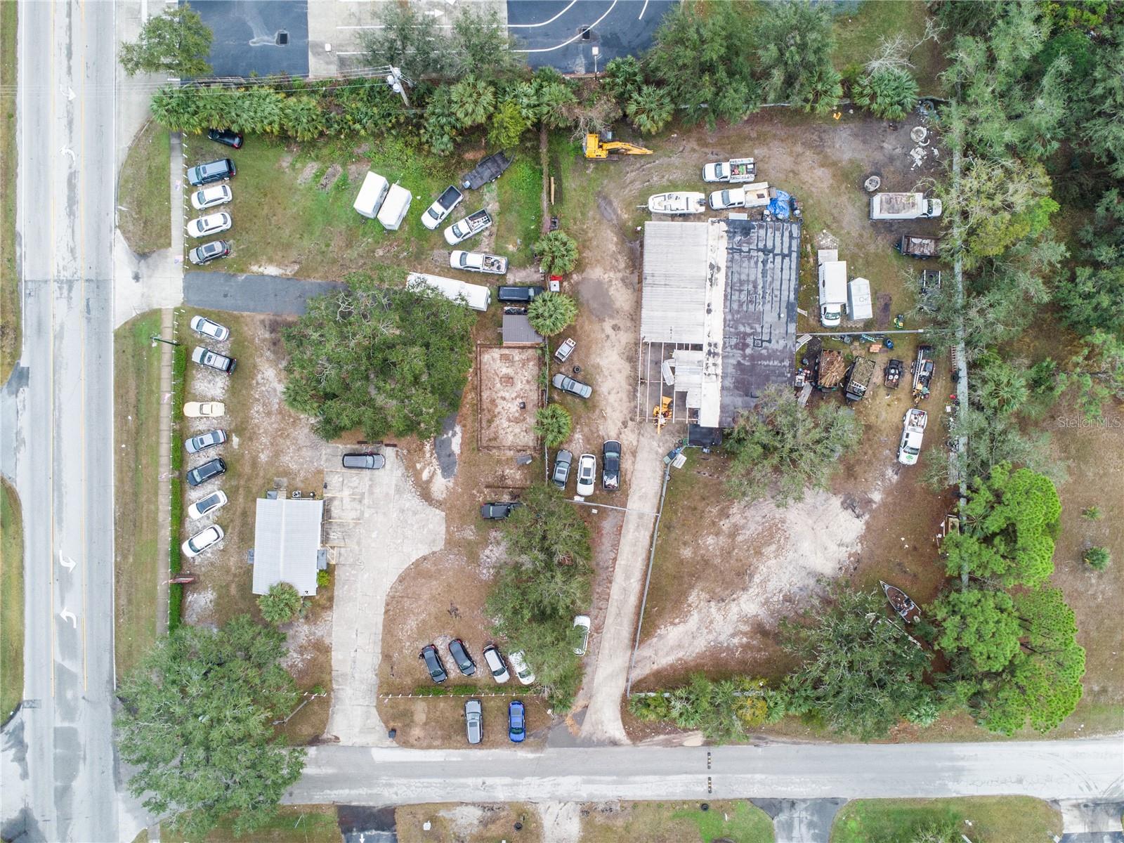1421 Griffin Rd Property Photo 2