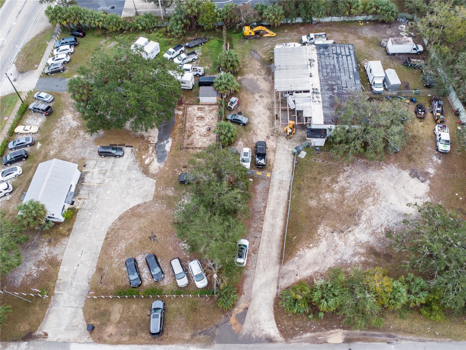 1421 Griffin Rd Property Photo 17