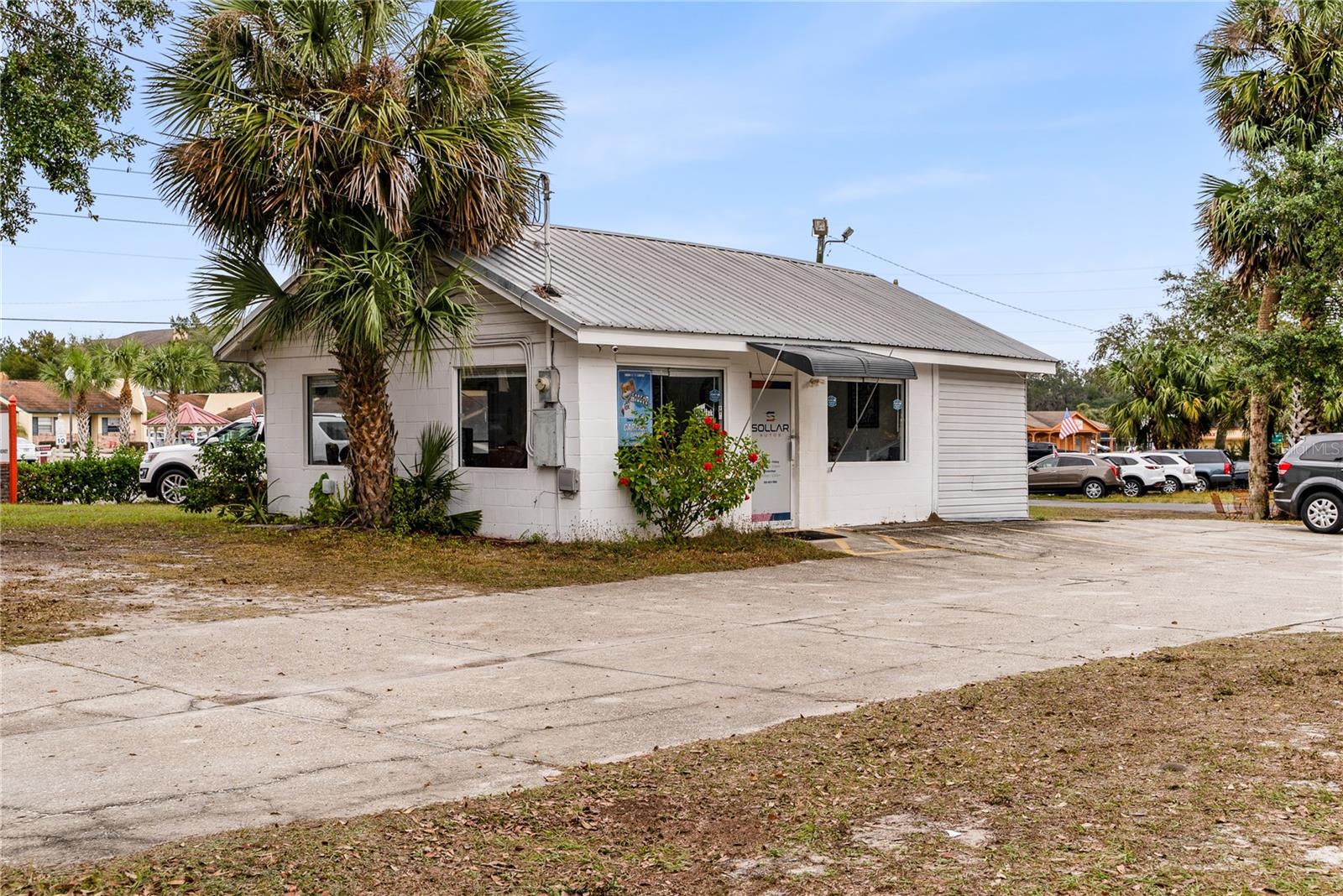 1421 Griffin Rd Property Photo 24