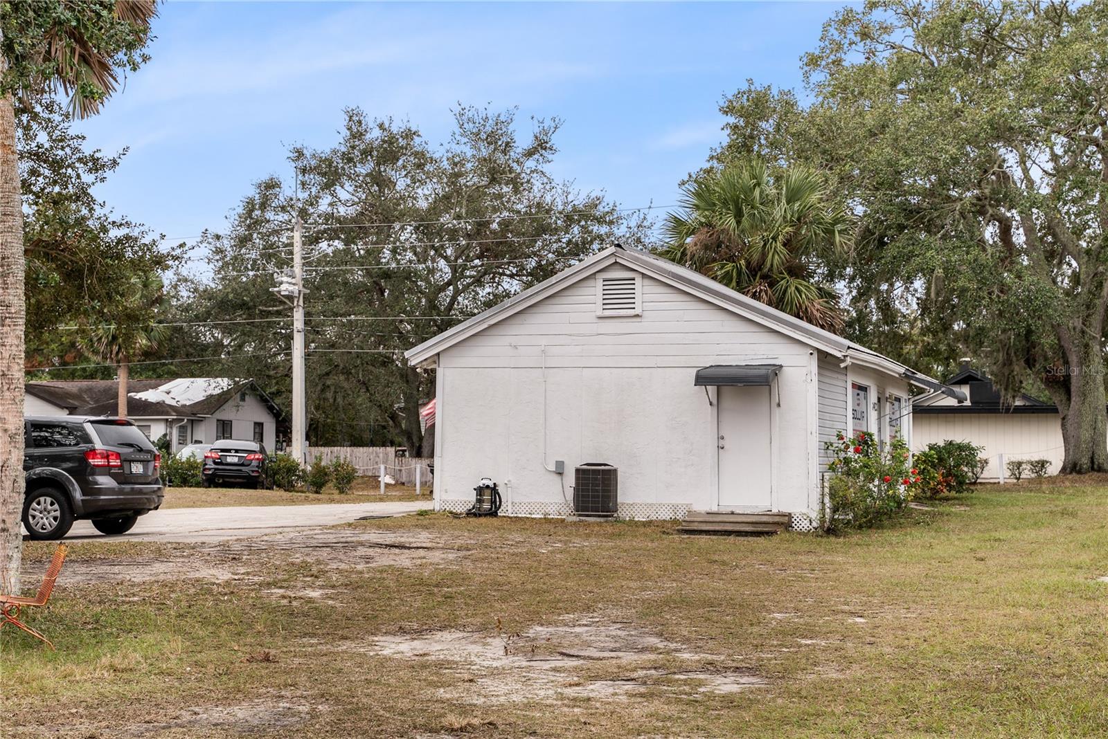 1421 Griffin Rd Property Photo 29