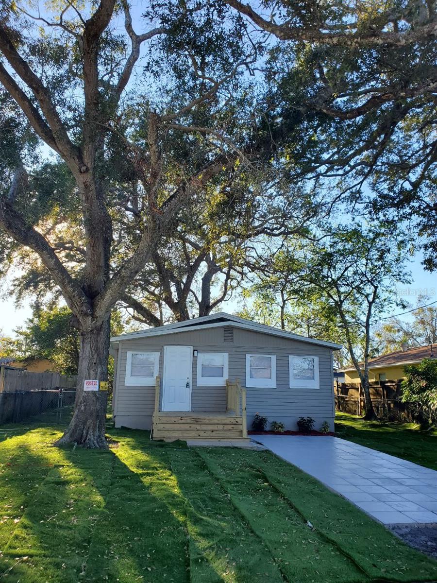 900 Jasmine Ave Property Photo