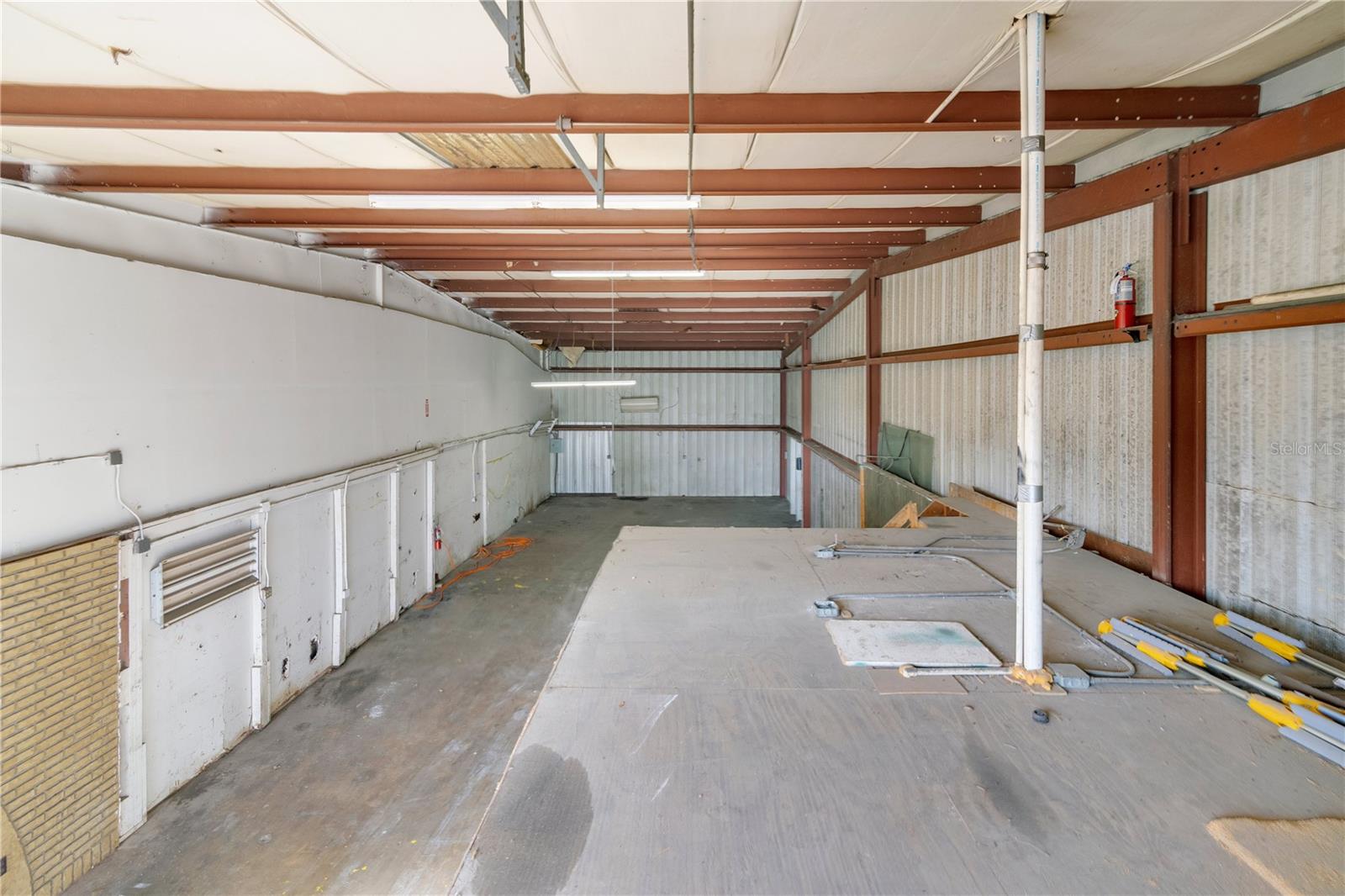 203 E Palmetto Ave Property Photo 16