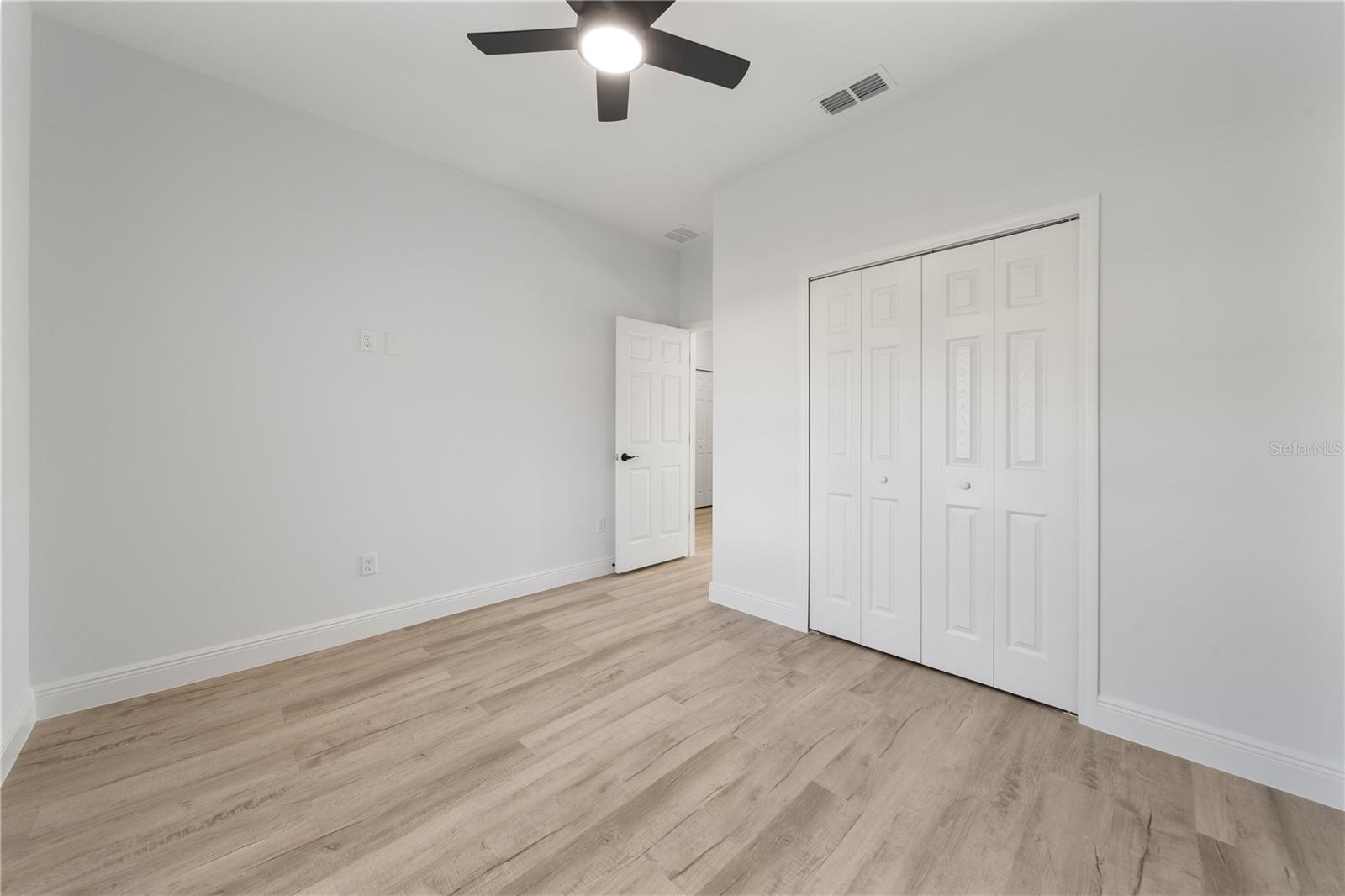 1608 Airmont Ave Property Photo 15