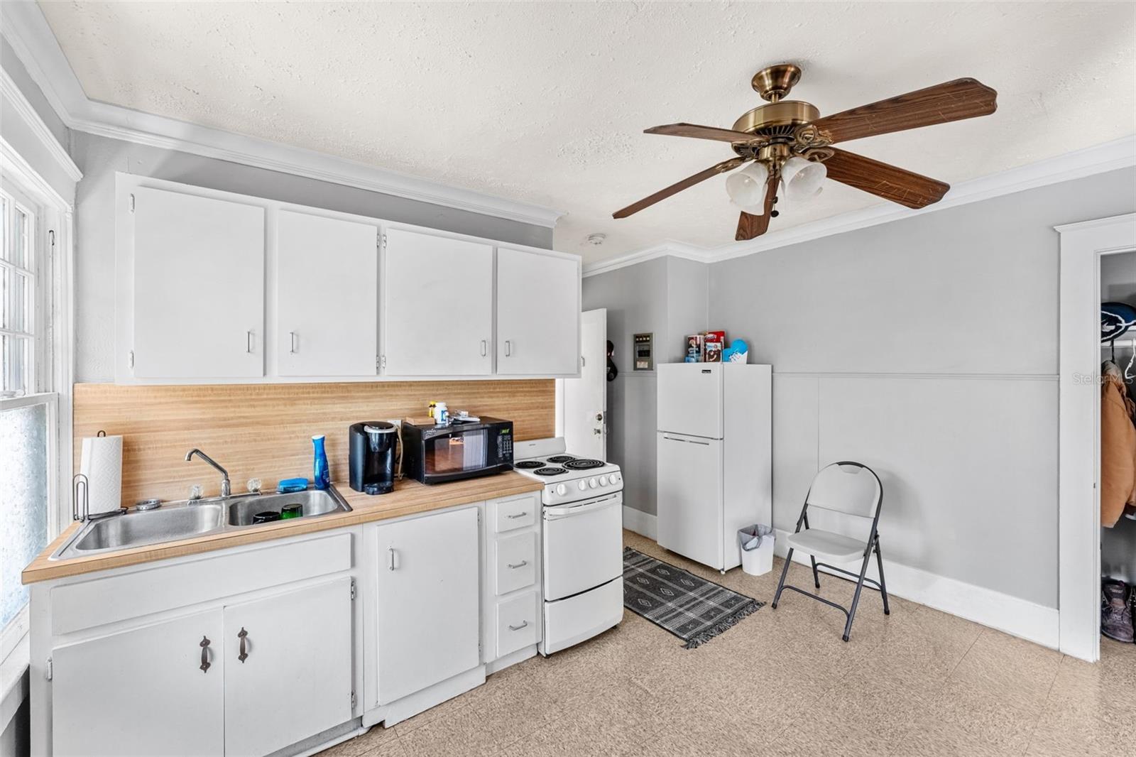 2716 Riverview Dr #a Property Photo 47