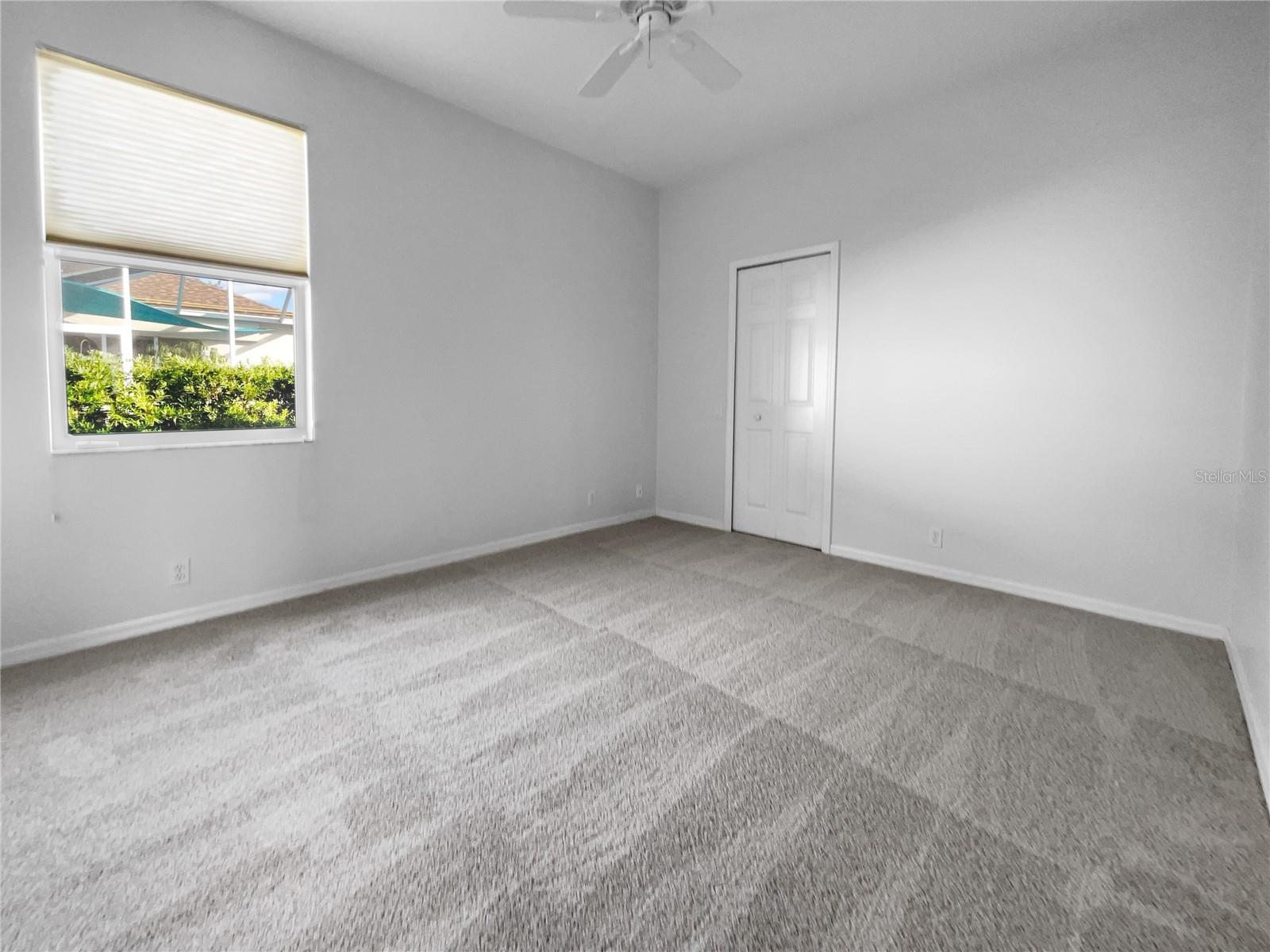 7431 39th Ct E Property Photo 5