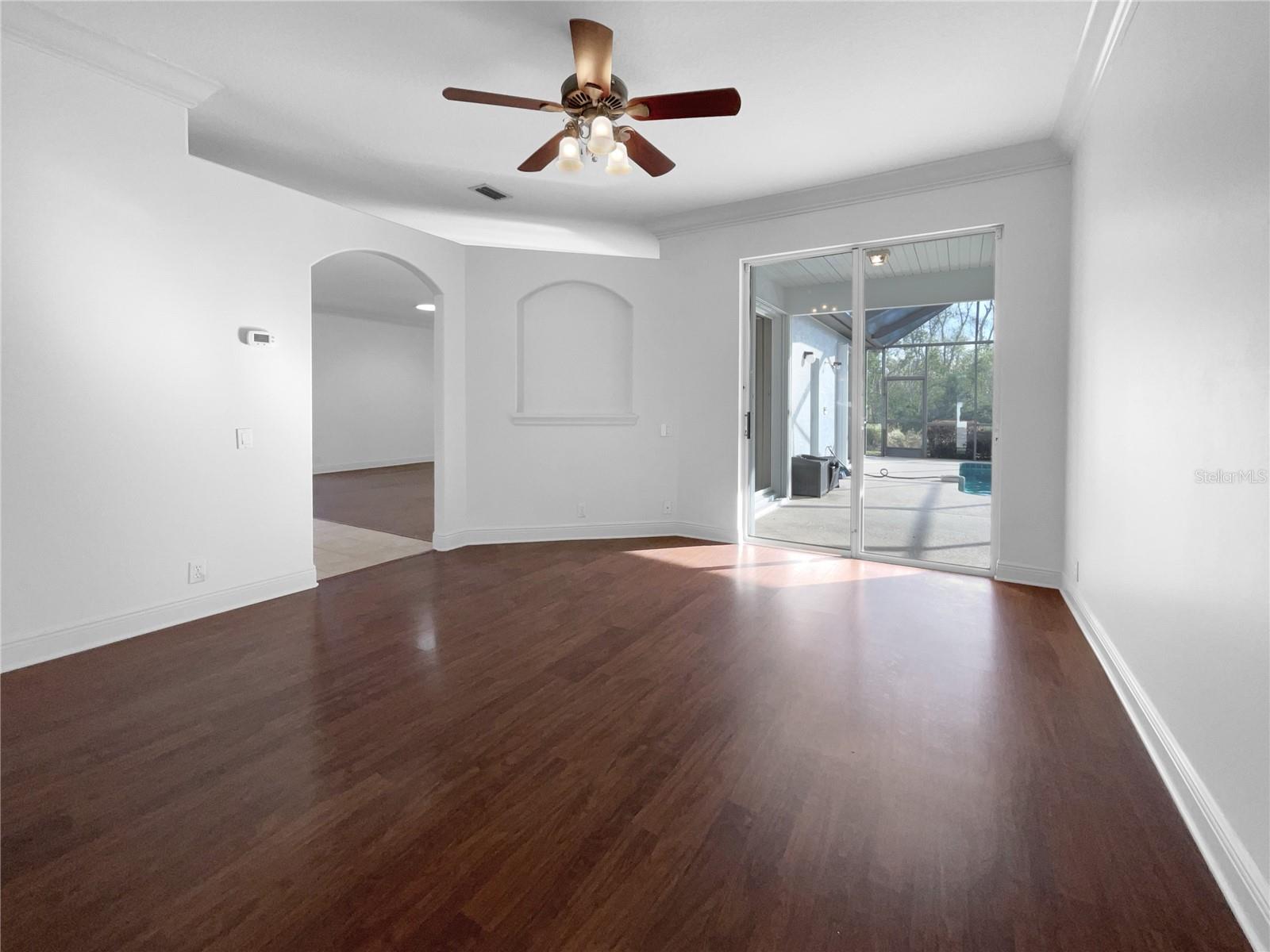 7431 39th Ct E Property Photo 11
