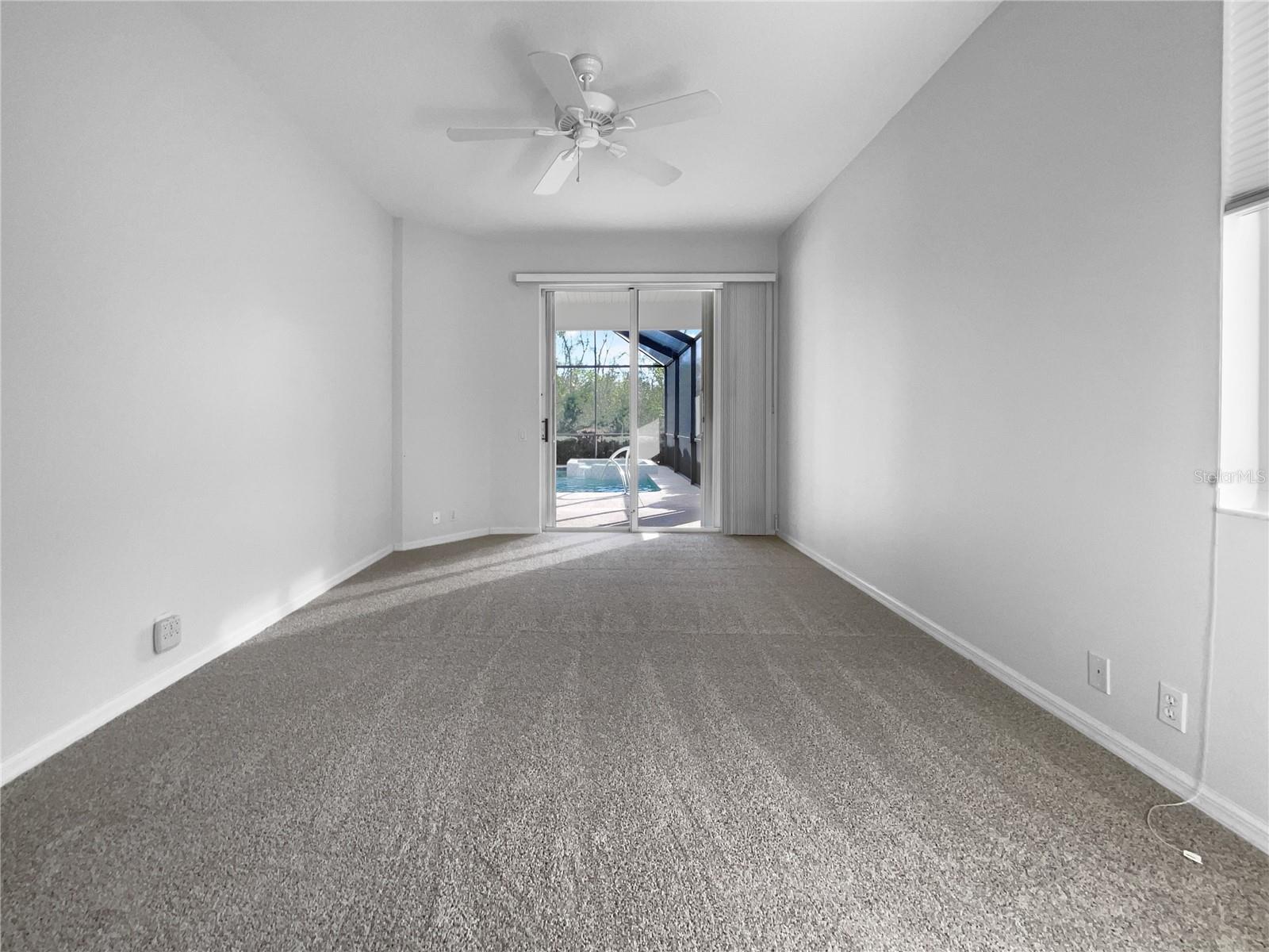 7431 39th Ct E Property Photo 12