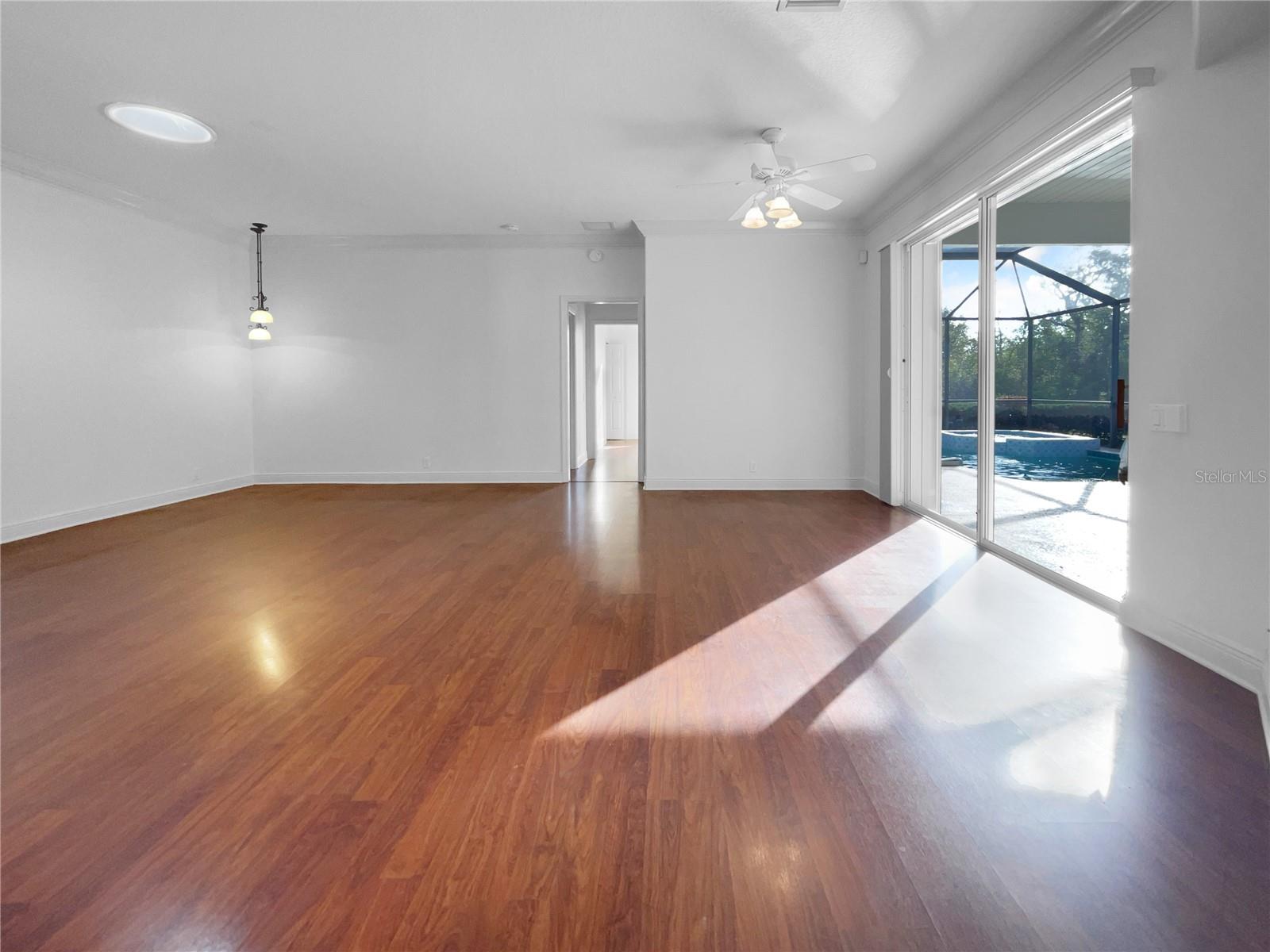 7431 39th Ct E Property Photo 18