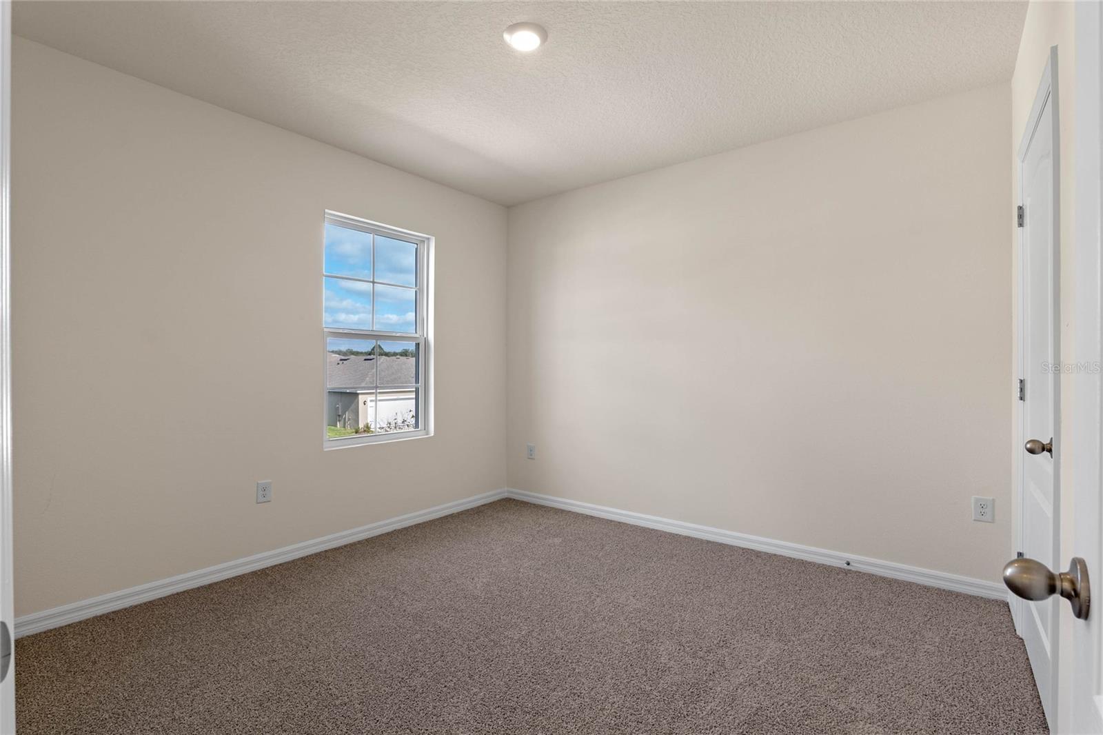 5800 Galloping Dr Property Photo 29