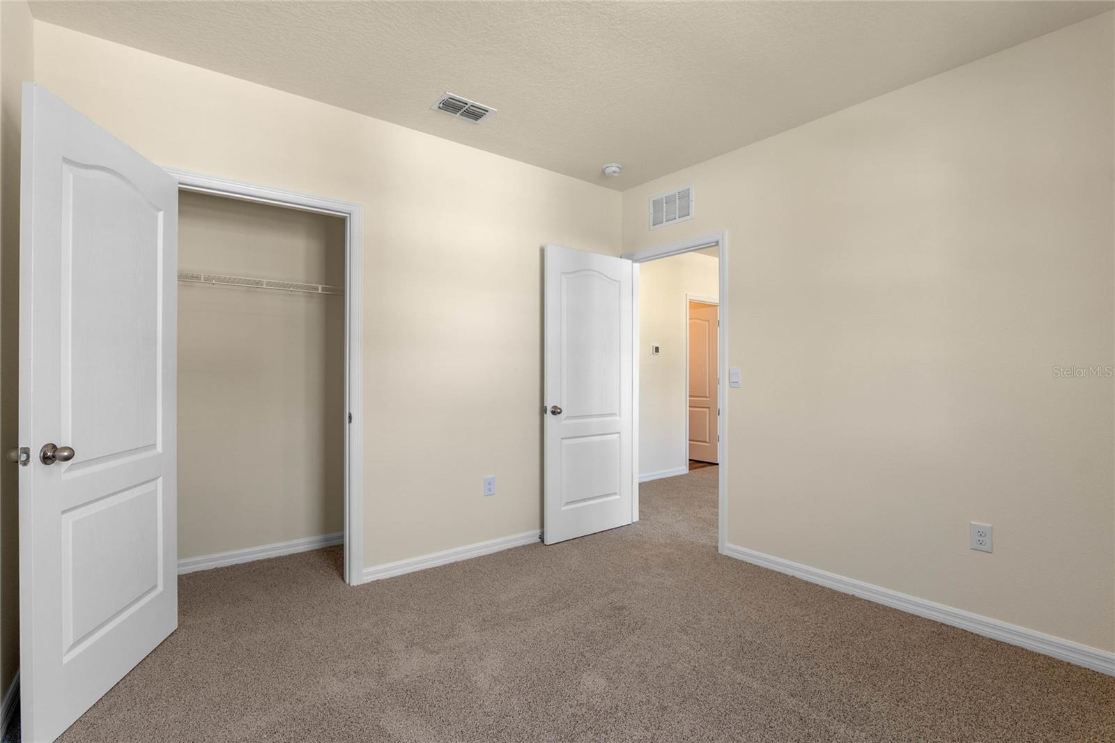 5800 Galloping Dr Property Photo 30