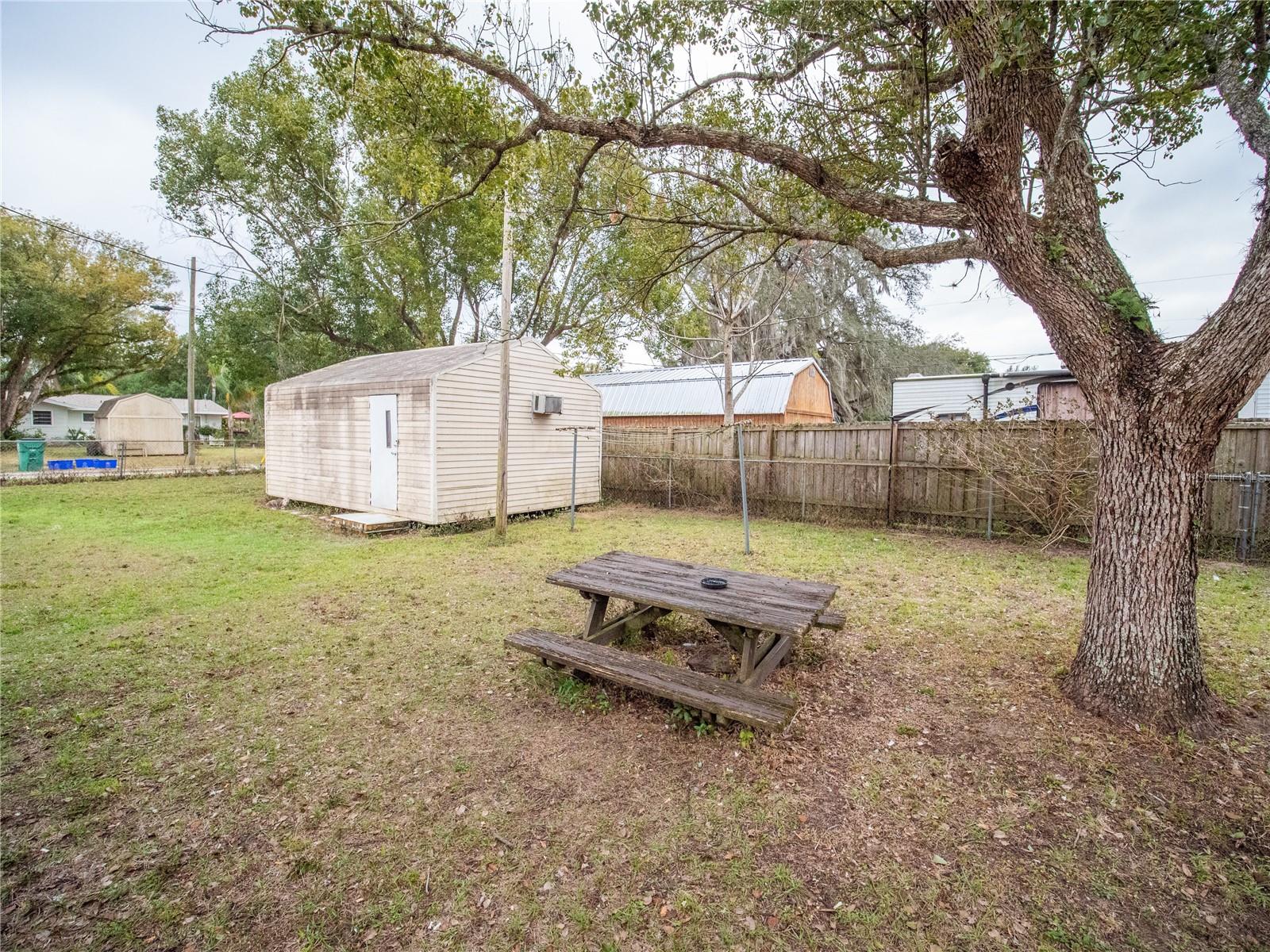 38906 North Ave Property Photo 6