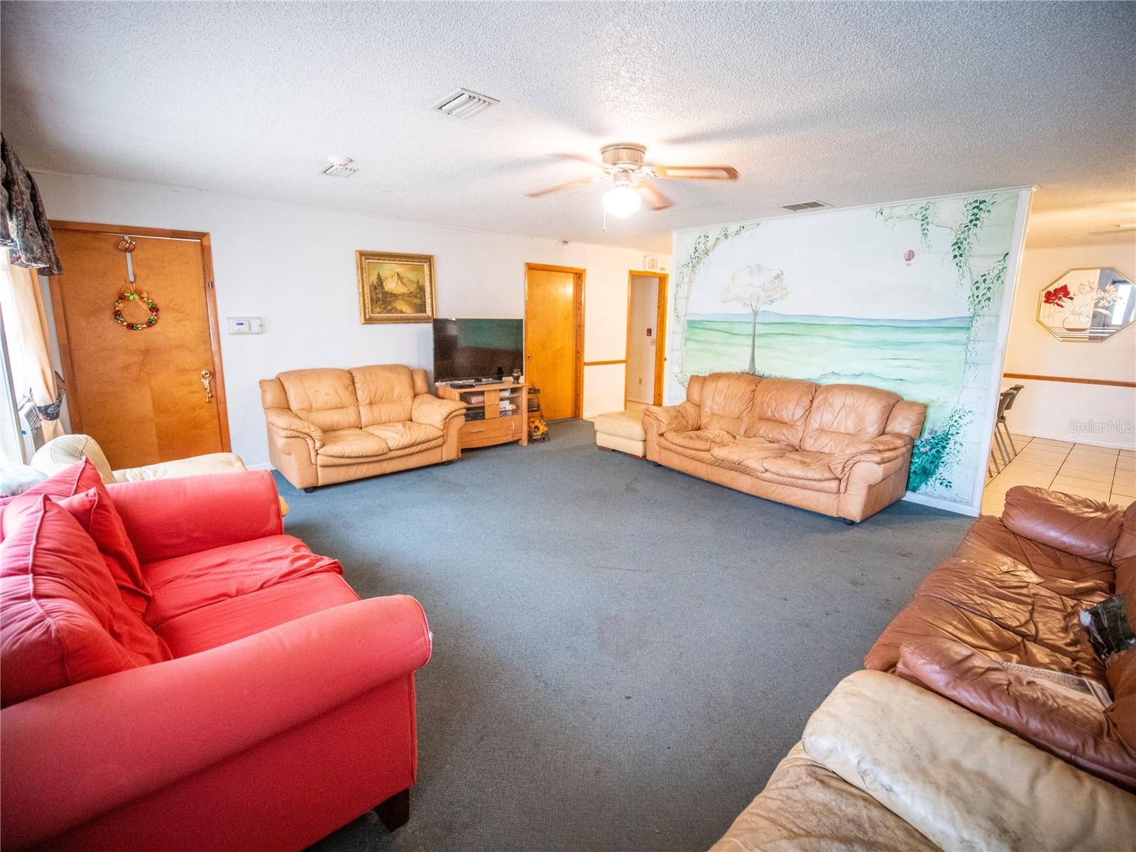38906 North Ave Property Photo 14