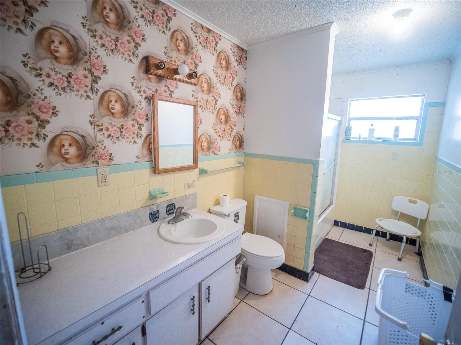 38906 North Ave Property Photo 24