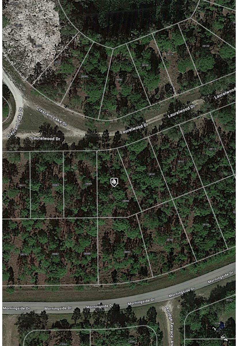 28095 Laurelwood Dr Property Photo 5