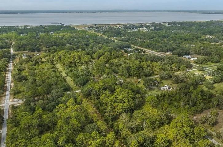 Indian Lake Dr Property Photo 4