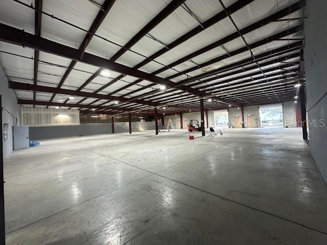 6859 Edgewater Commerce Pkwy Property Photo 3