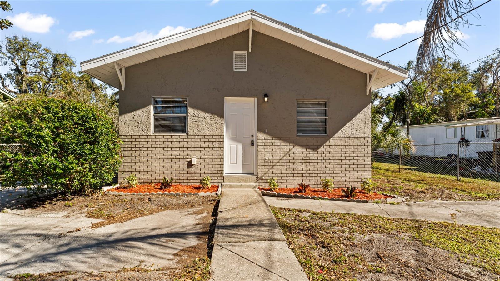 5526 Lily Rd Property Photo