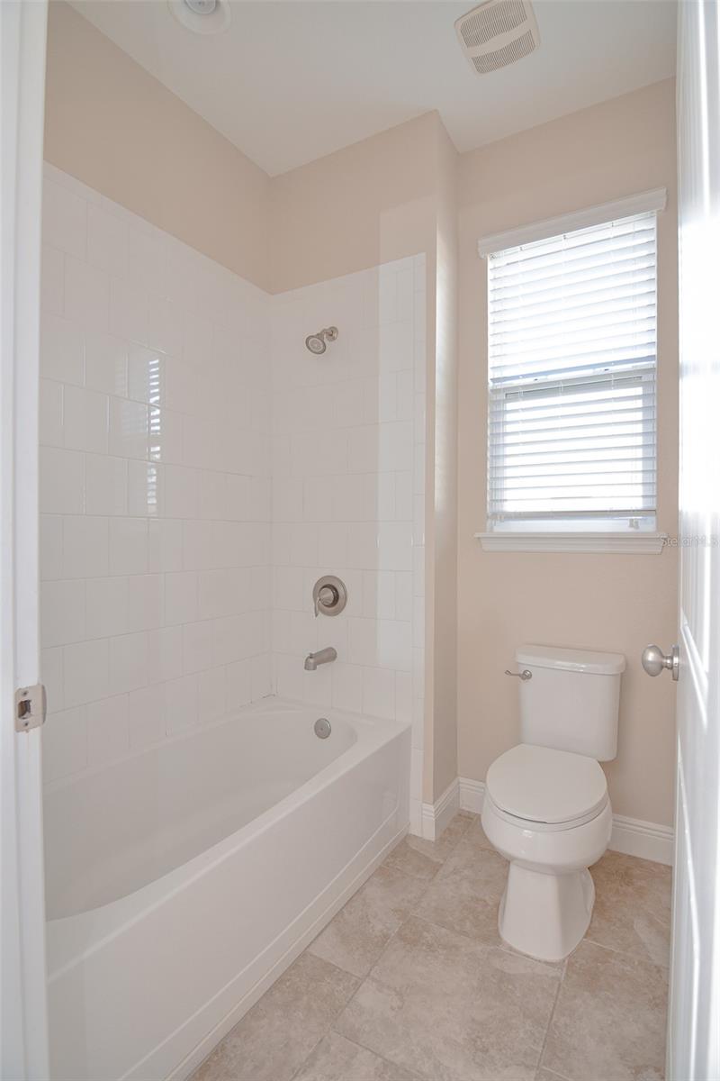 169 Magneta Loop Property Photo 31