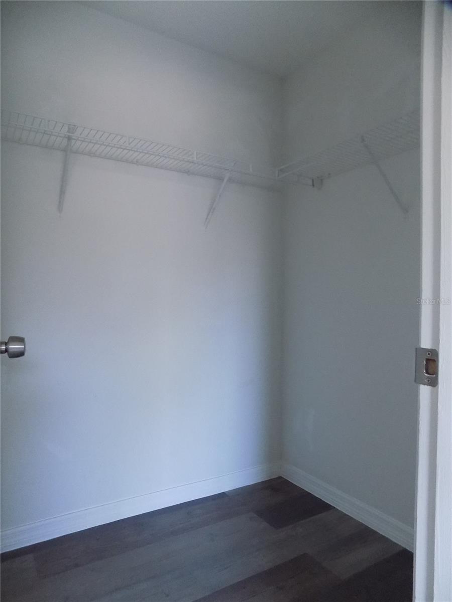 628 Bluebill Ct Property Photo 18