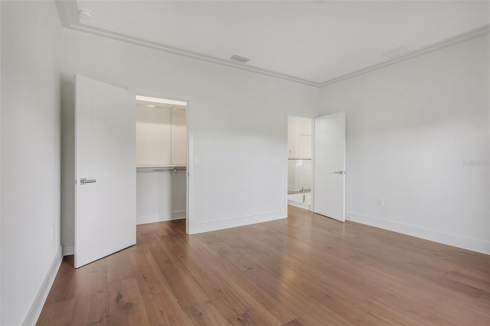 3015 Kensington Ave Property Photo 32