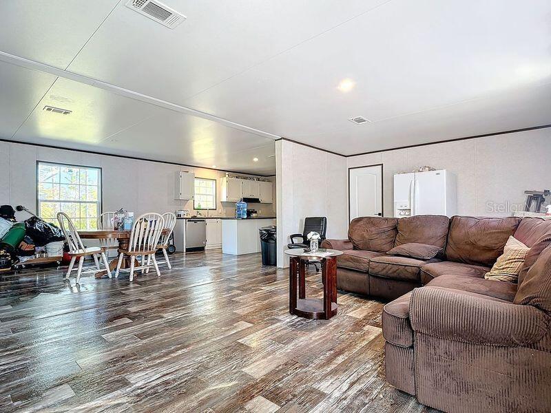8325 Strasse Blvd Property Photo 15