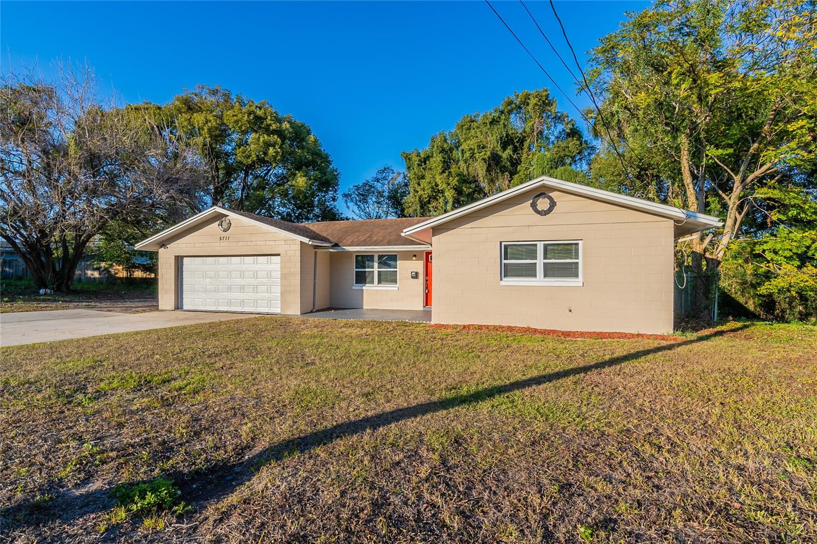 5711 Bolling Dr Property Photo 2