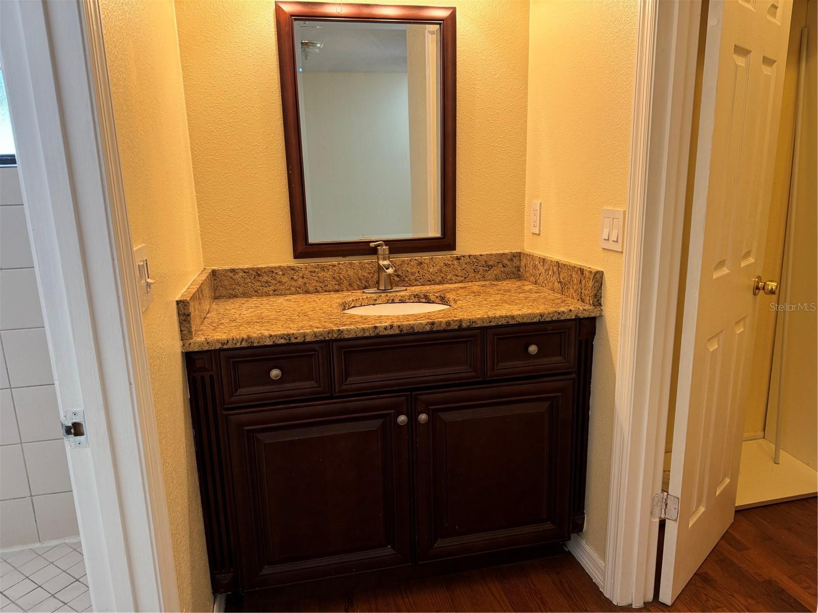 5581 Aeolus Way Property Photo 8