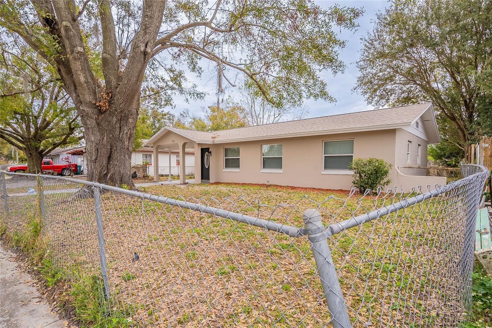 1335 Lescot Ln Property Photo 3