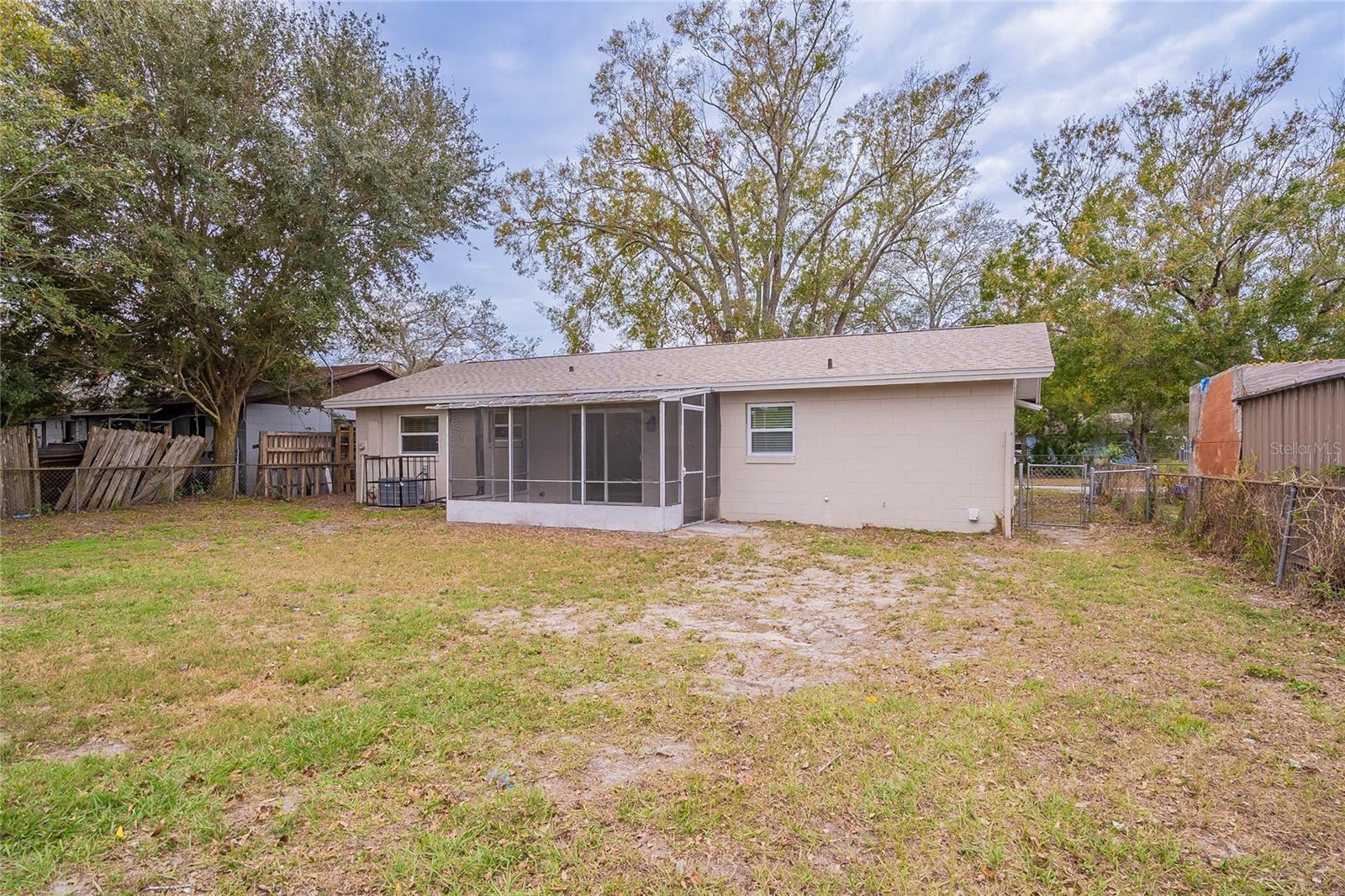 1335 Lescot Ln Property Photo 21