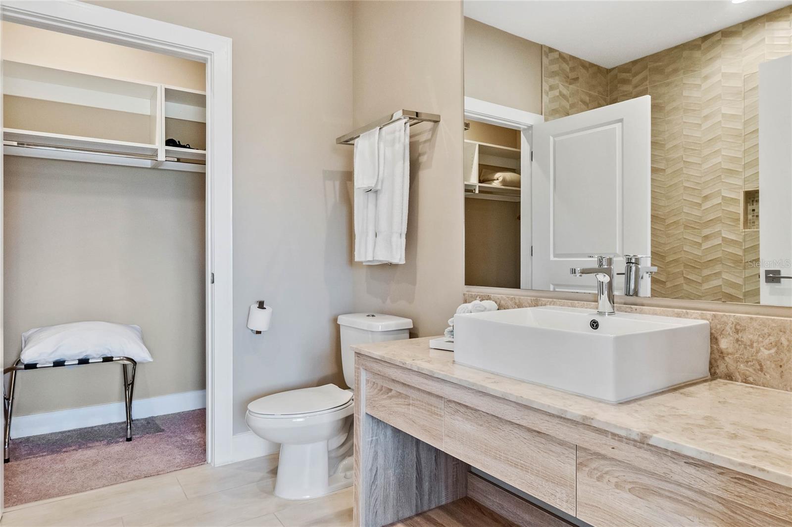 7575 Brooklyn Dr Property Photo 21