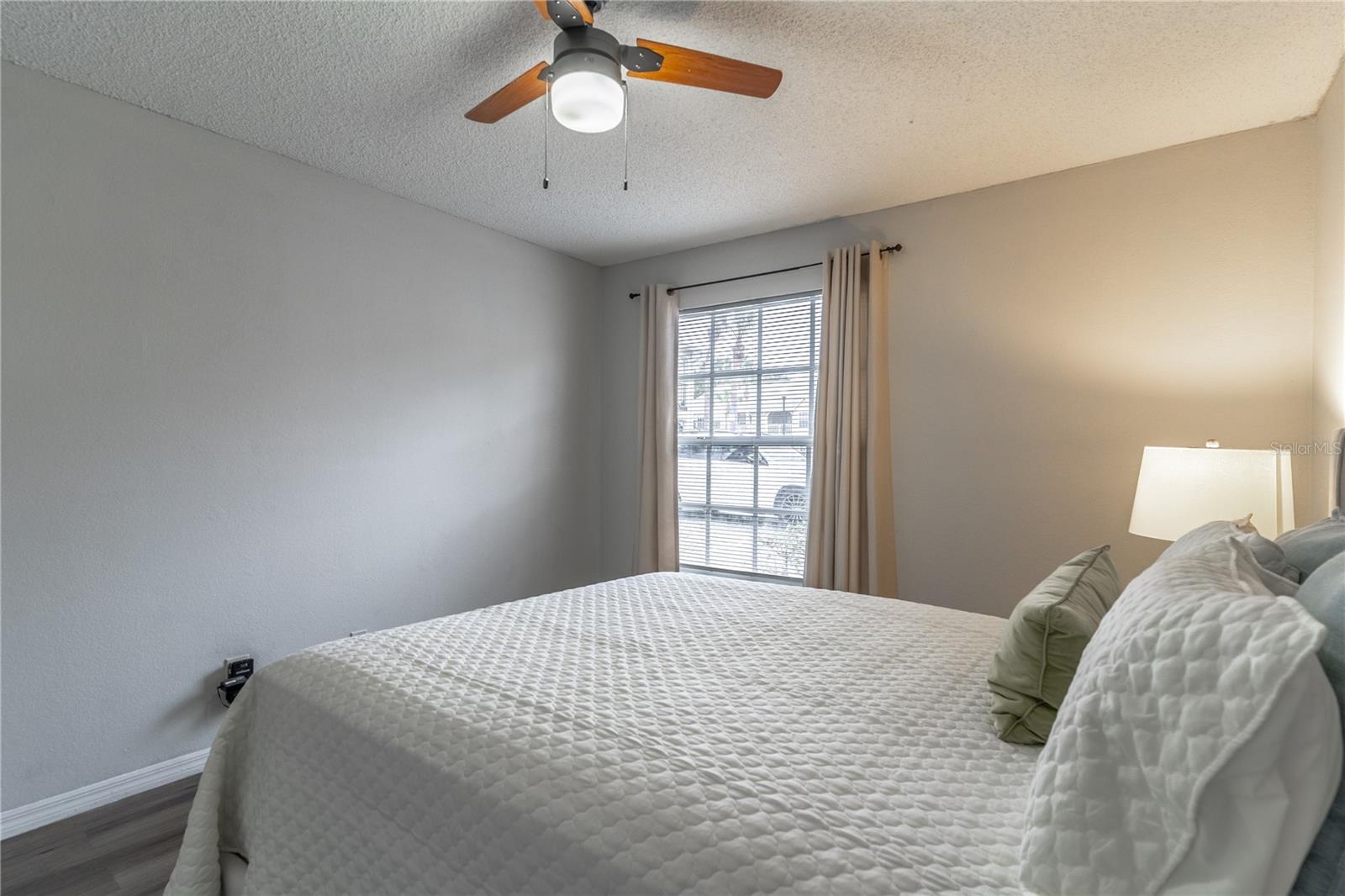 1057 S Hiawassee Rd #1911 Property Photo 24
