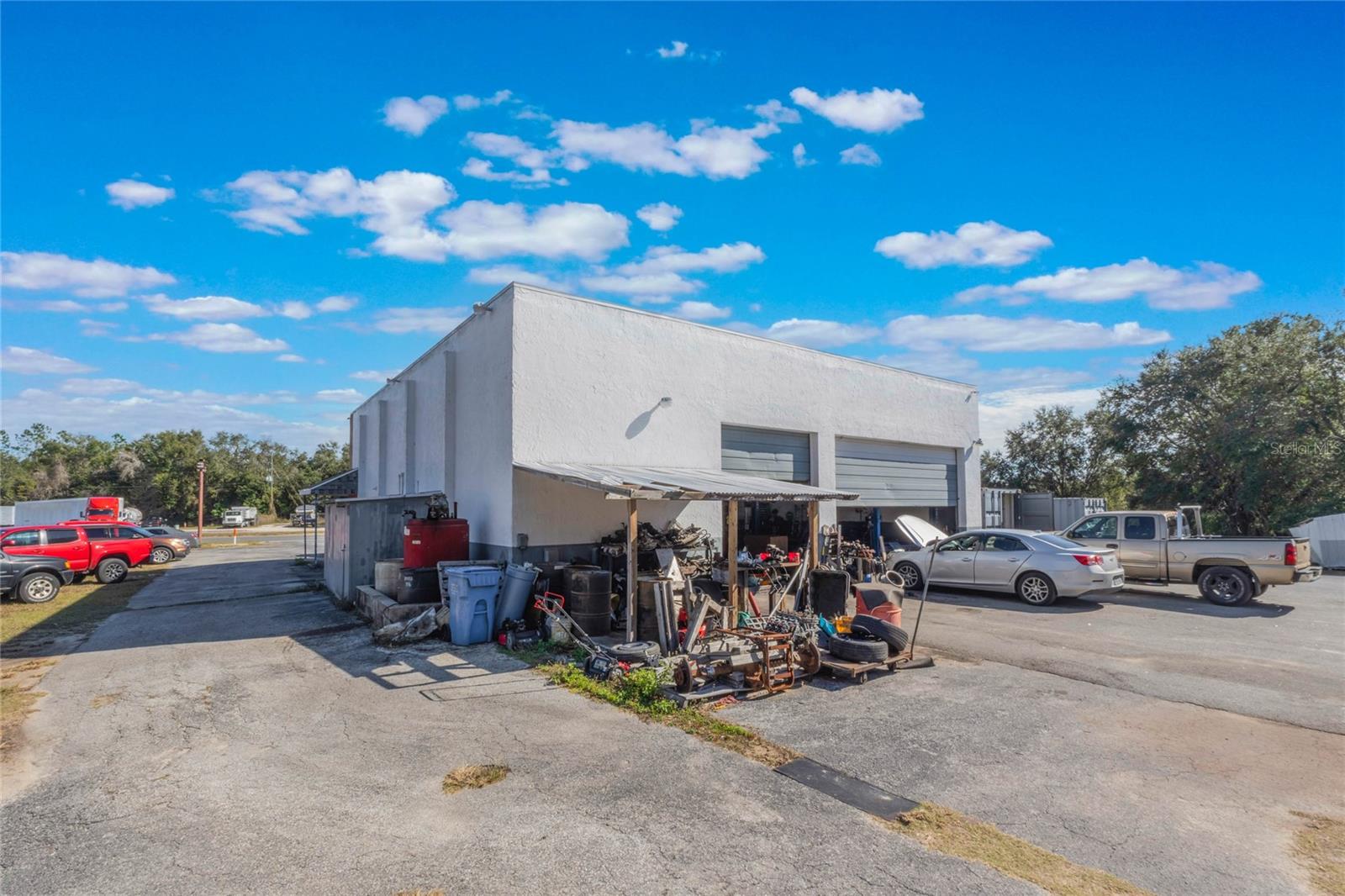 3190 S Florida Ave Property Photo 24