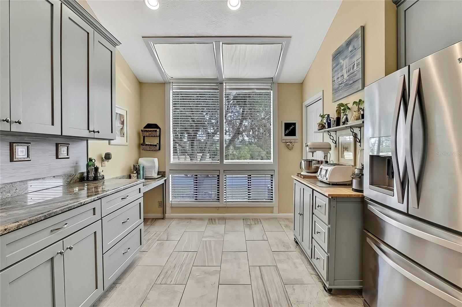 2891 N Rivers Edge Blvd #100 Property Photo 14