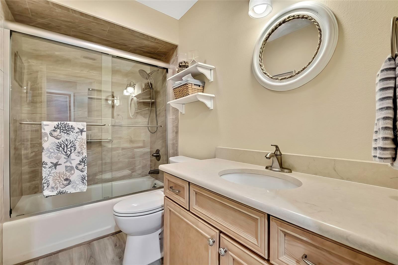 2891 N Rivers Edge Blvd #100 Property Photo 23