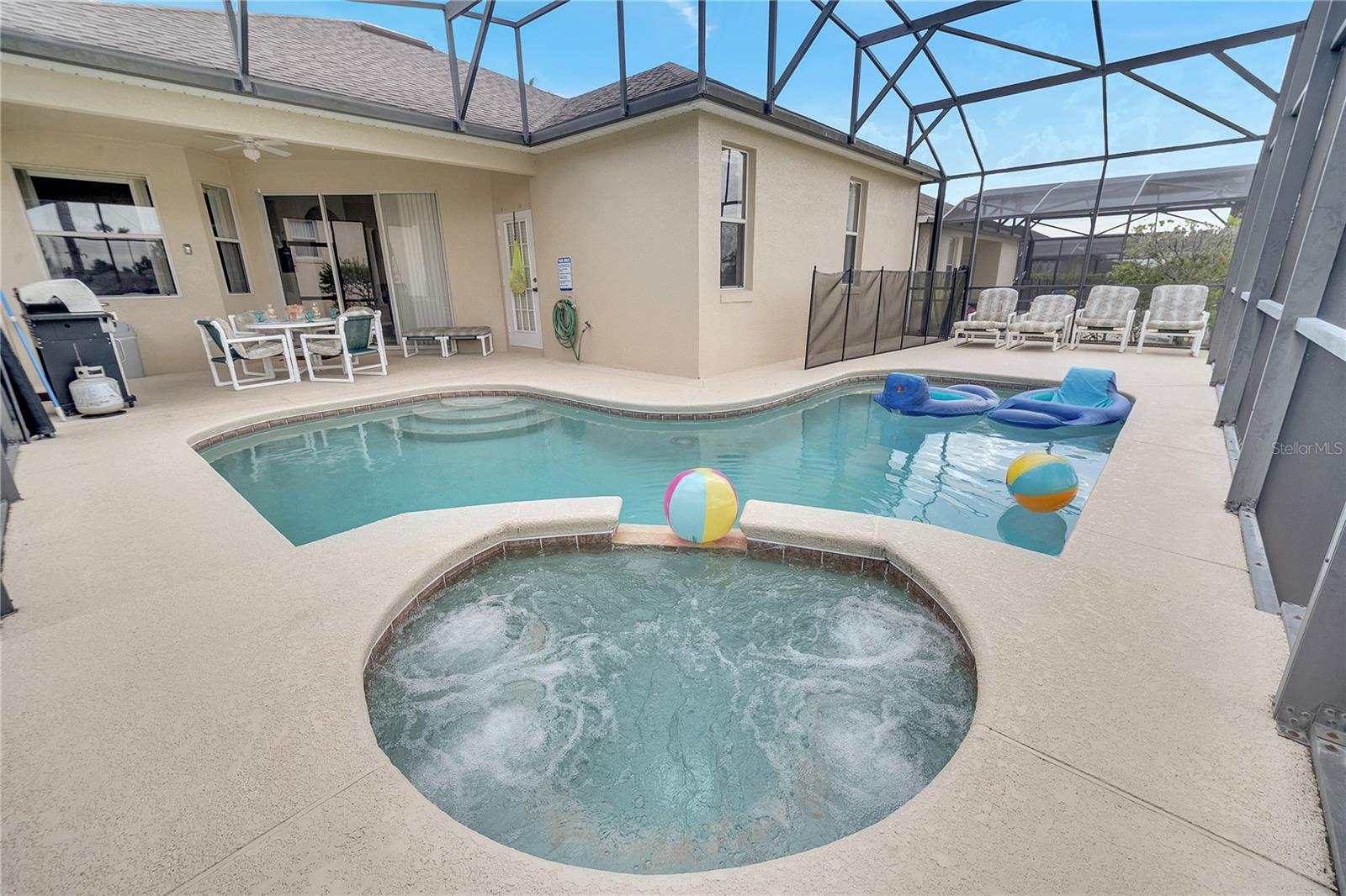 511 Pineloch Dr Property Photo 18