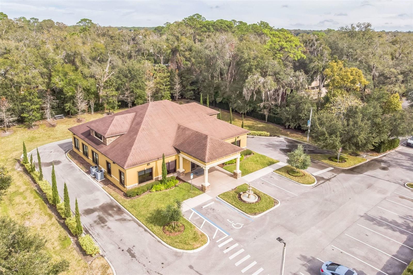 3112 W Lake Mary Blvd Property Photo 5