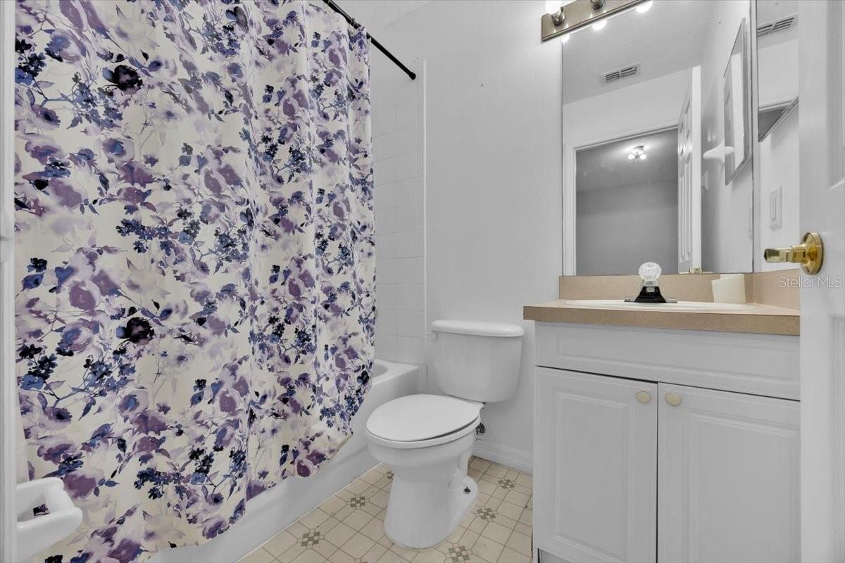 352 Caribbean Dr #main Property Photo 12