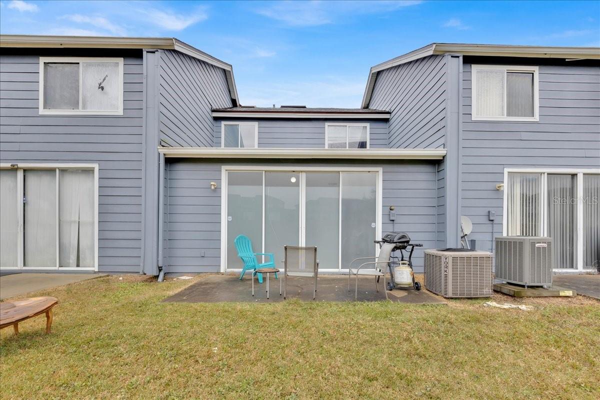 352 Caribbean Dr #main Property Photo 13