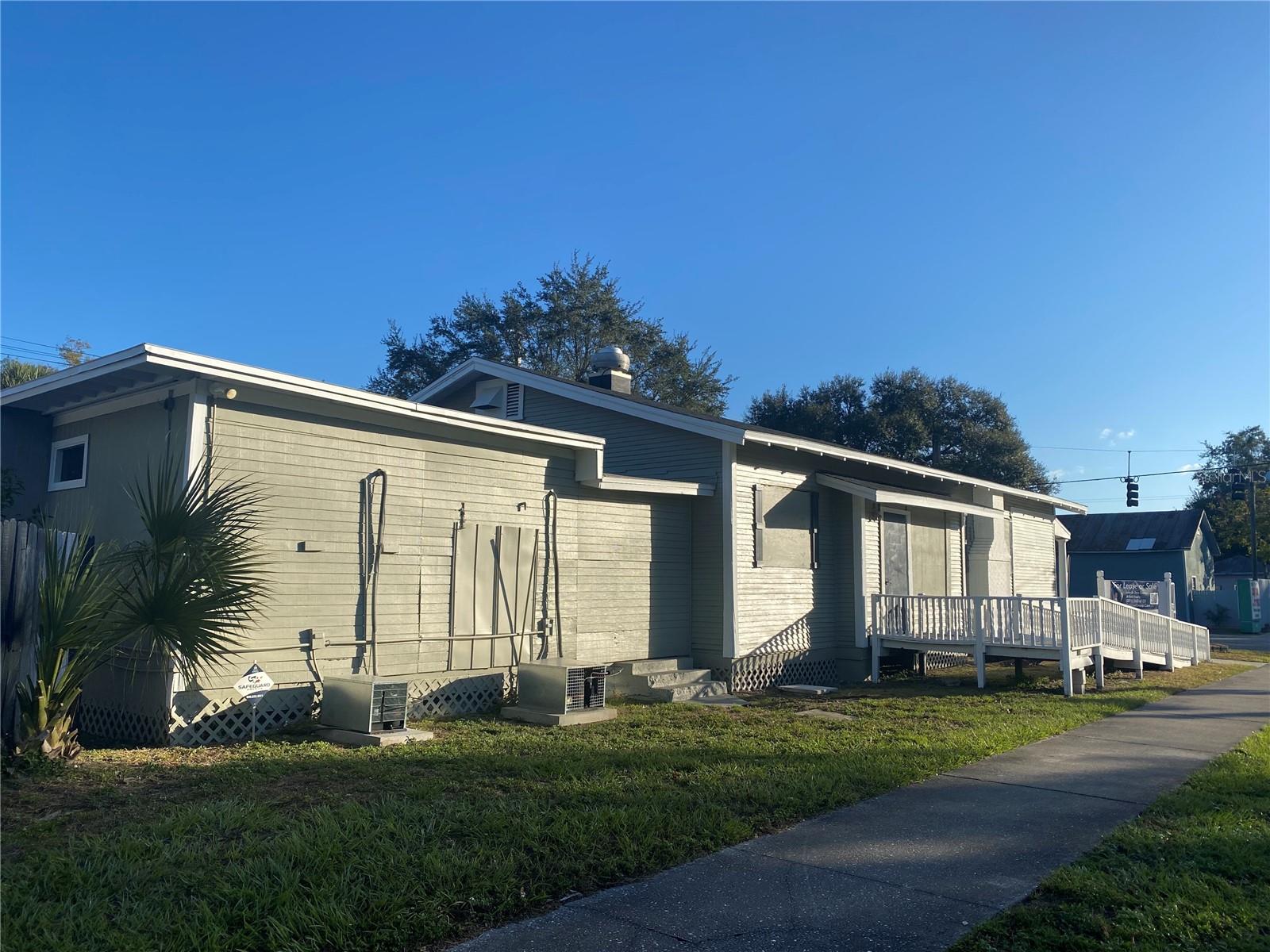 1220 Sanford Ave Property Photo 40