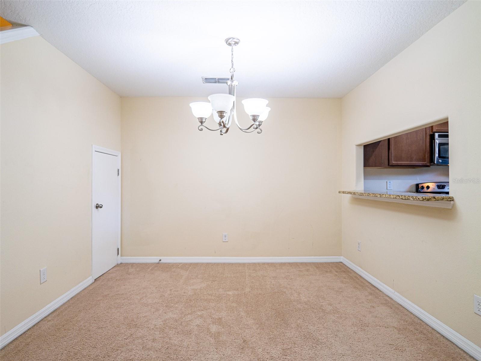 112 Augustus Pt Property Photo 9