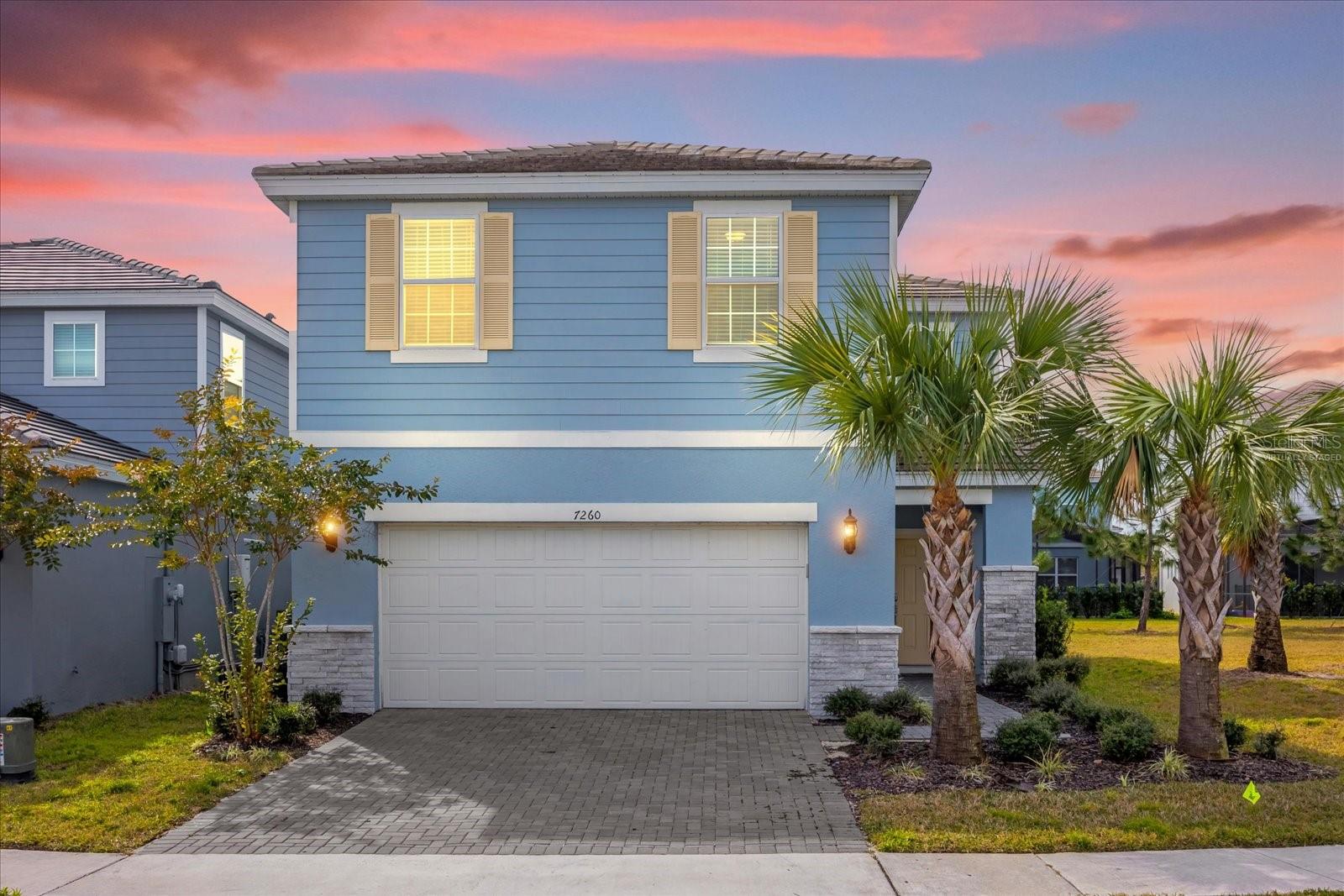 7260 OAKMOSS LOOP Property Photo 1