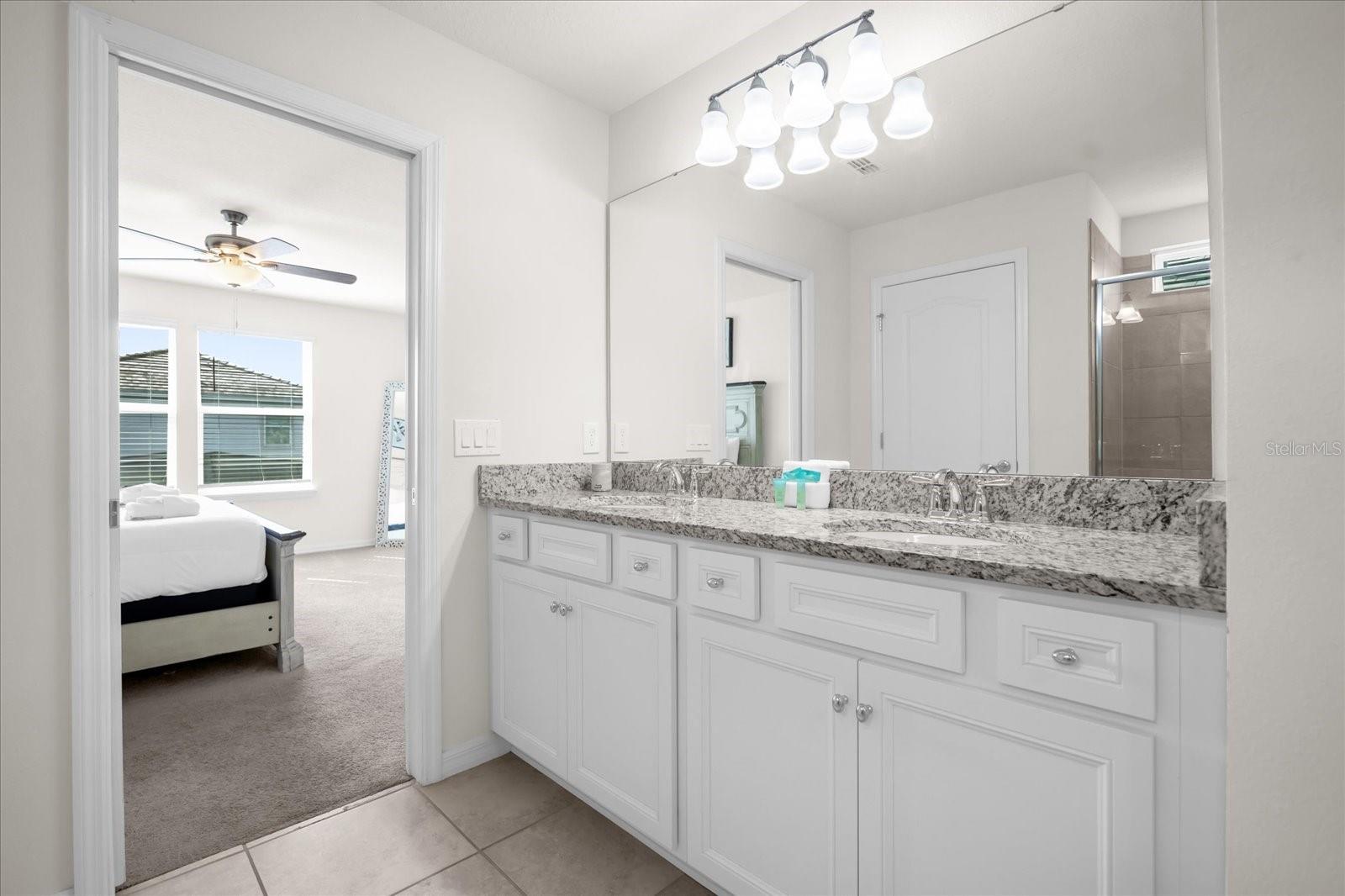 7260 Oakmoss Loop Property Photo 22