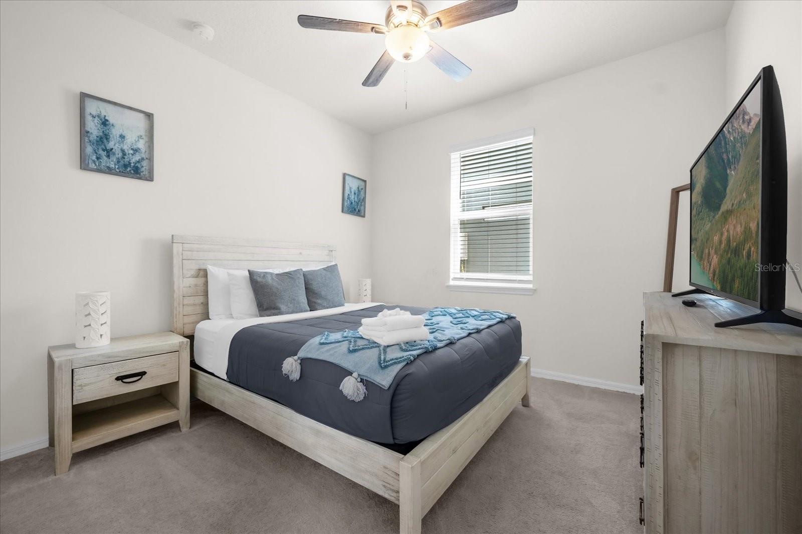 7260 Oakmoss Loop Property Photo 31