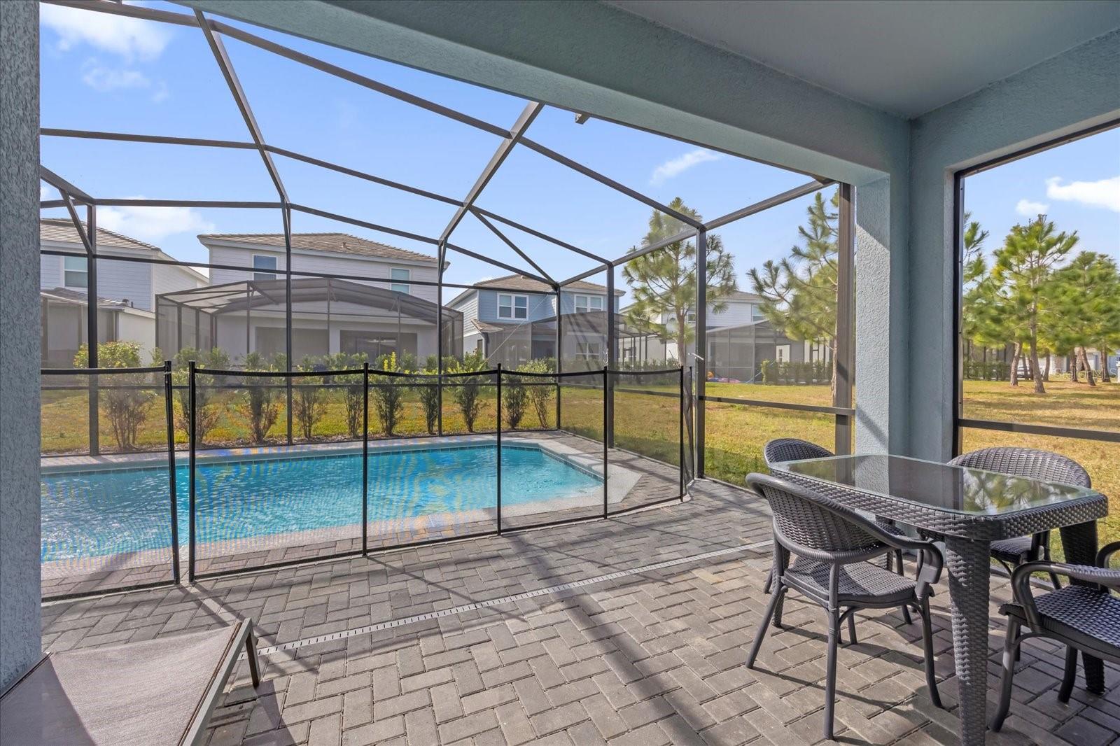 7260 Oakmoss Loop Property Photo 40