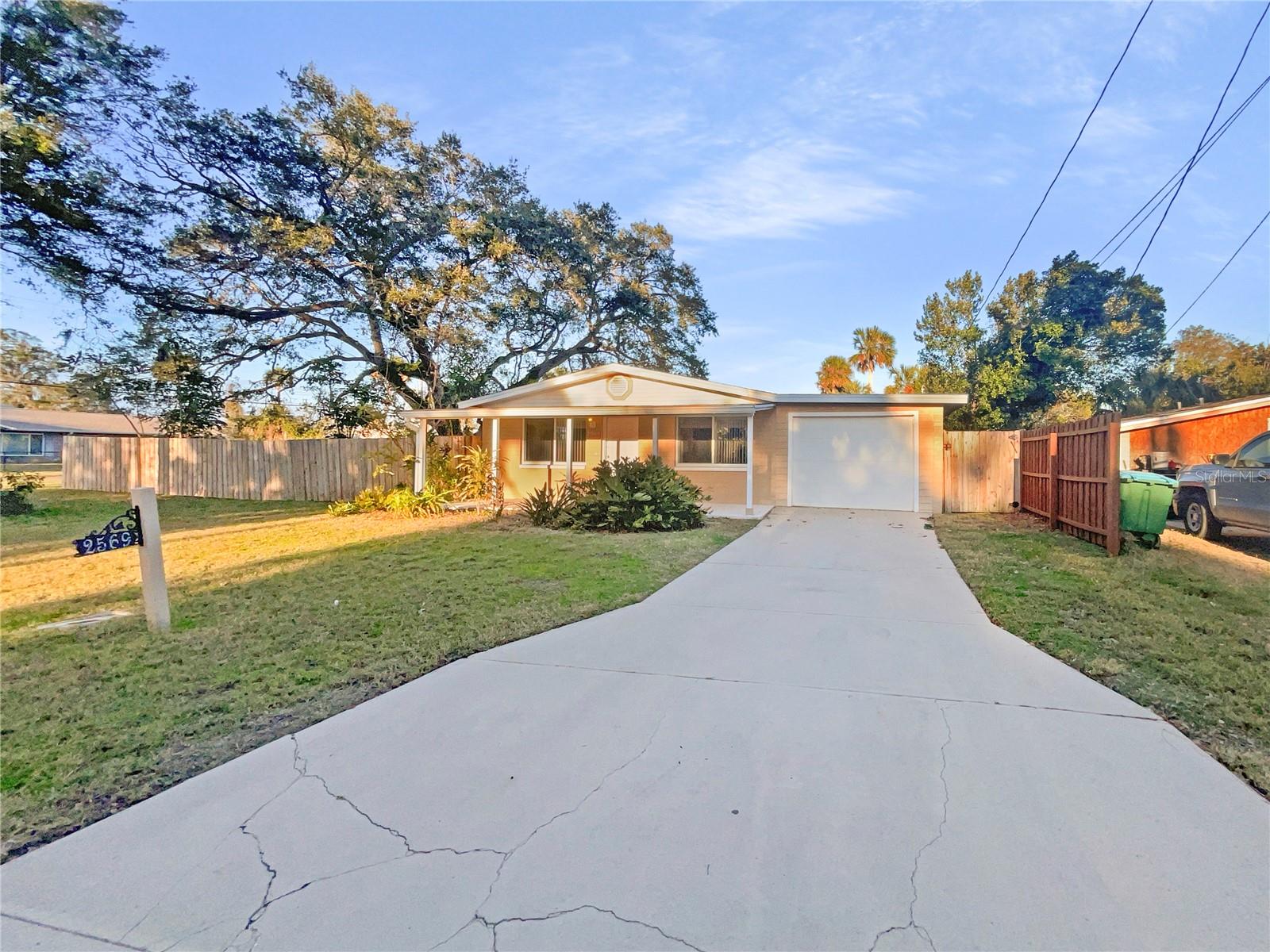 2569 Belmont Ave Property Photo 1